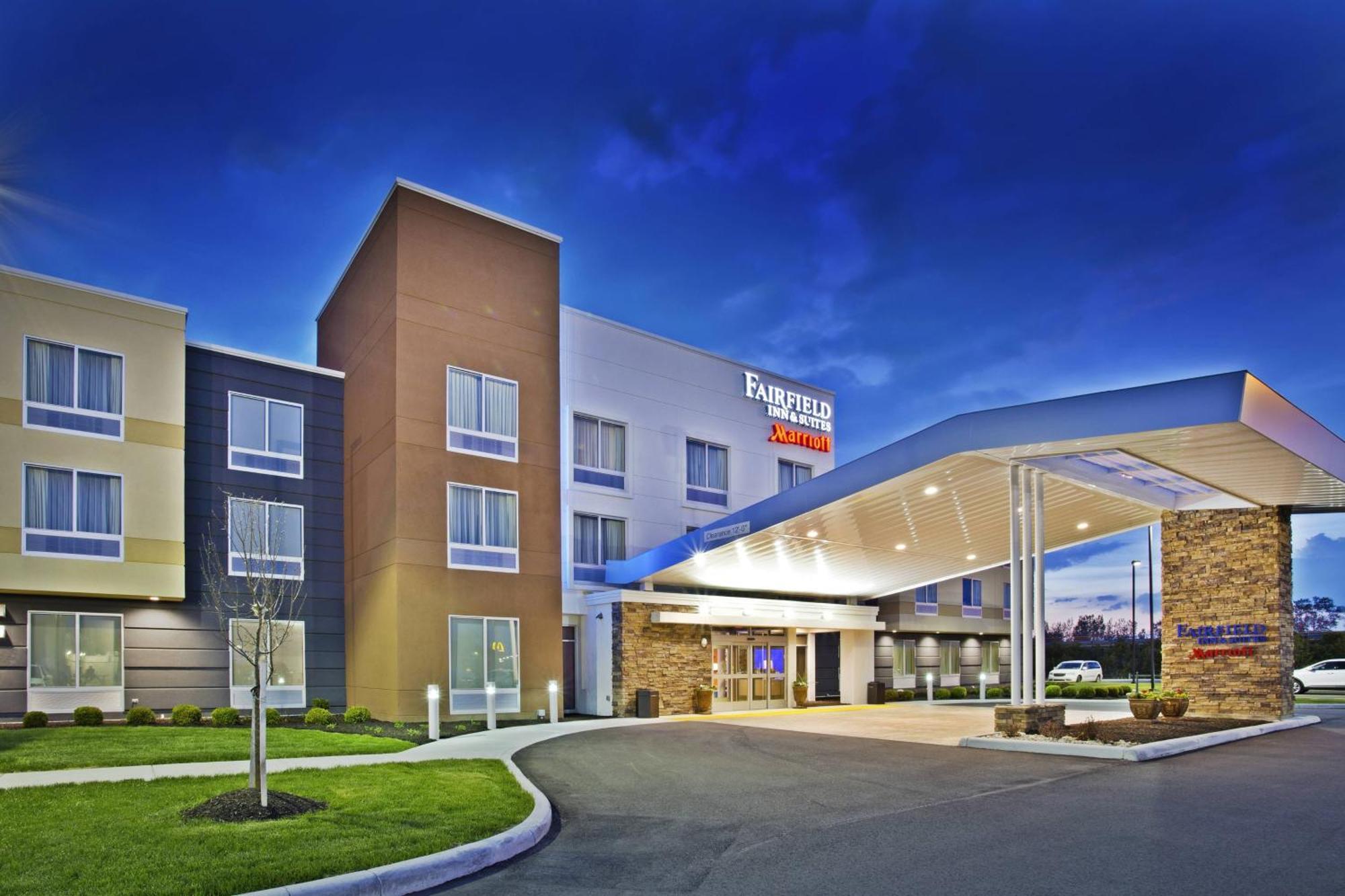 Fairfield Inn & Suites By Marriott Jeffersonville I-71 Exterior foto